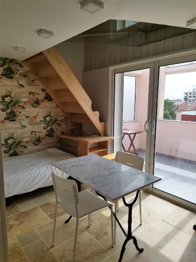 Chalet De Paris Фонтене-су-Буа Экстерьер фото
